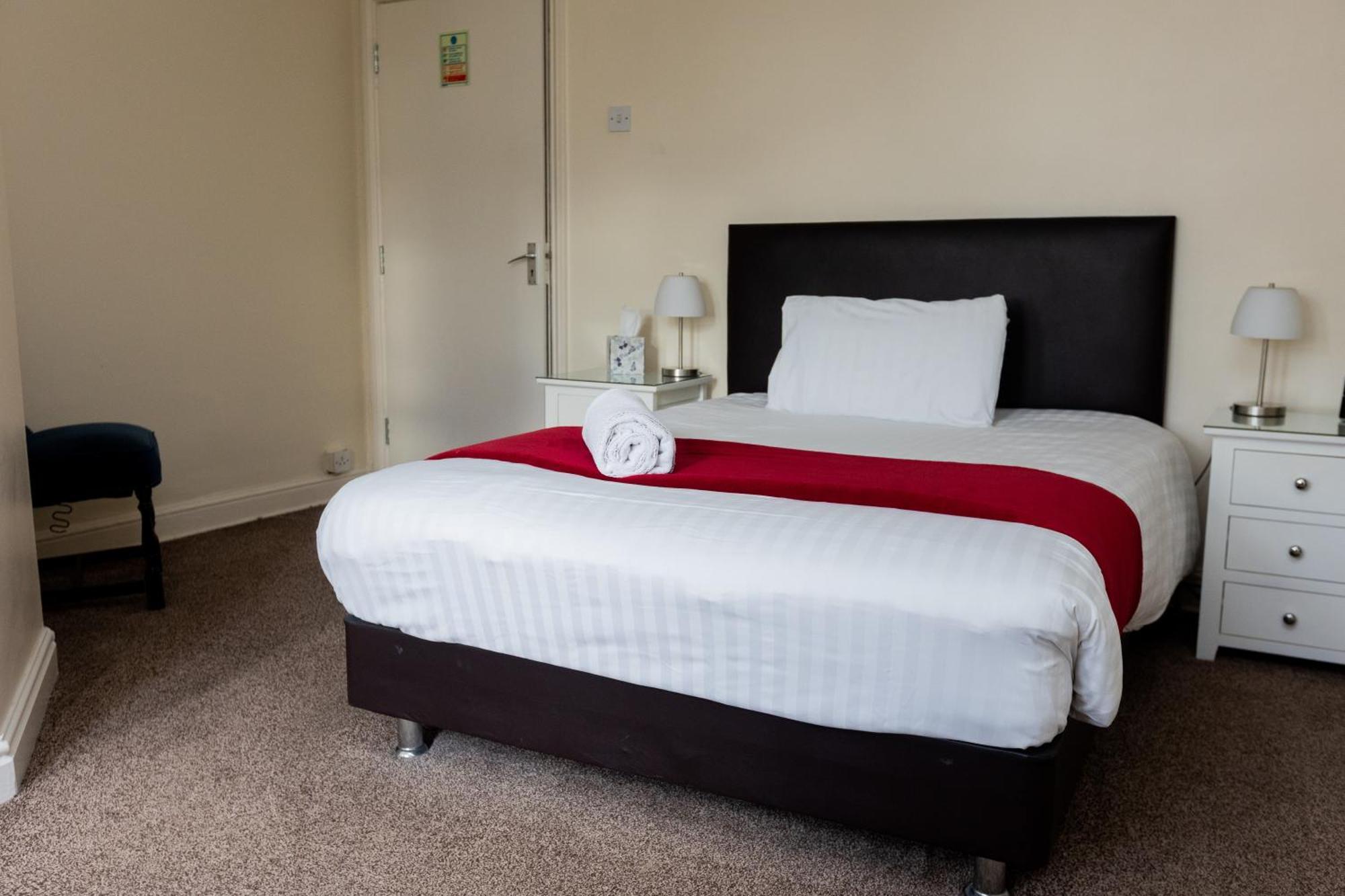 Hotel The Cedars Ashby Esterno foto